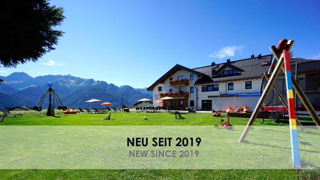 Apart-Hotel Dreisonnenhof Fiss Exterior foto