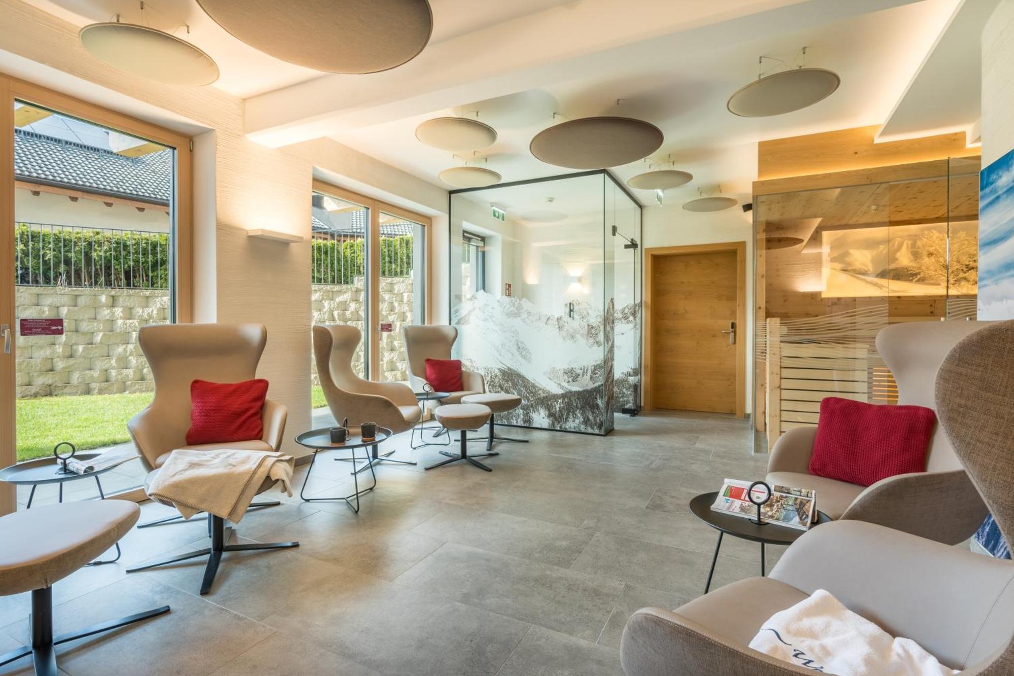 Apart-Hotel Dreisonnenhof Fiss Exterior foto
